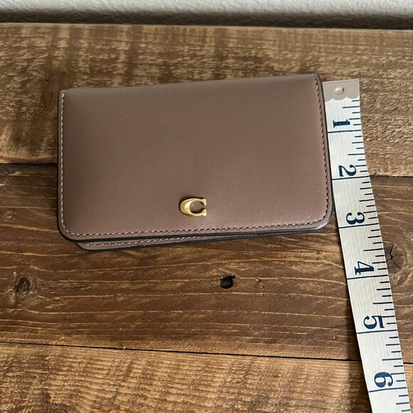 Coach small card wallet - Like New! - Picture 8 of 11